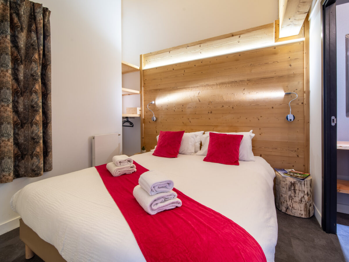 Kocoon-12pers_A_Chambre_1_001