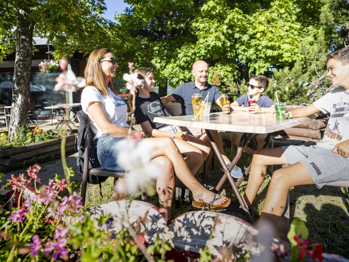 2021_VCS_LES KARELLIS-ETE_HD©CRESPEAU-2008