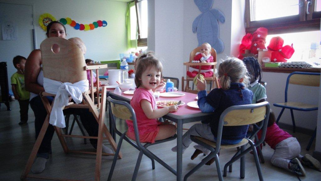 arc-en-ciel-Baby-club_1-ete